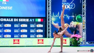 final6 t1 udinese tavano isabelle   palla sfe05078 copia simone ferraro ph copia